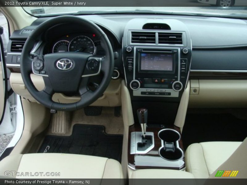 Super White / Ivory 2012 Toyota Camry XLE
