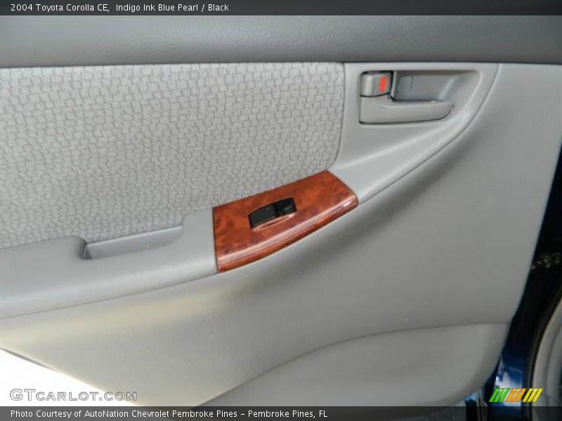 Indigo Ink Blue Pearl / Black 2004 Toyota Corolla CE