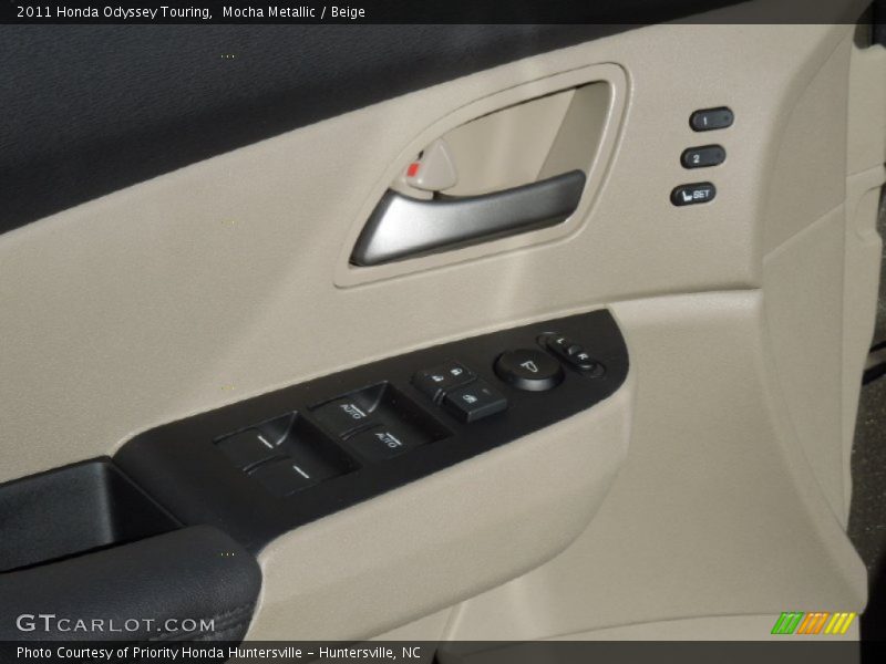 Mocha Metallic / Beige 2011 Honda Odyssey Touring