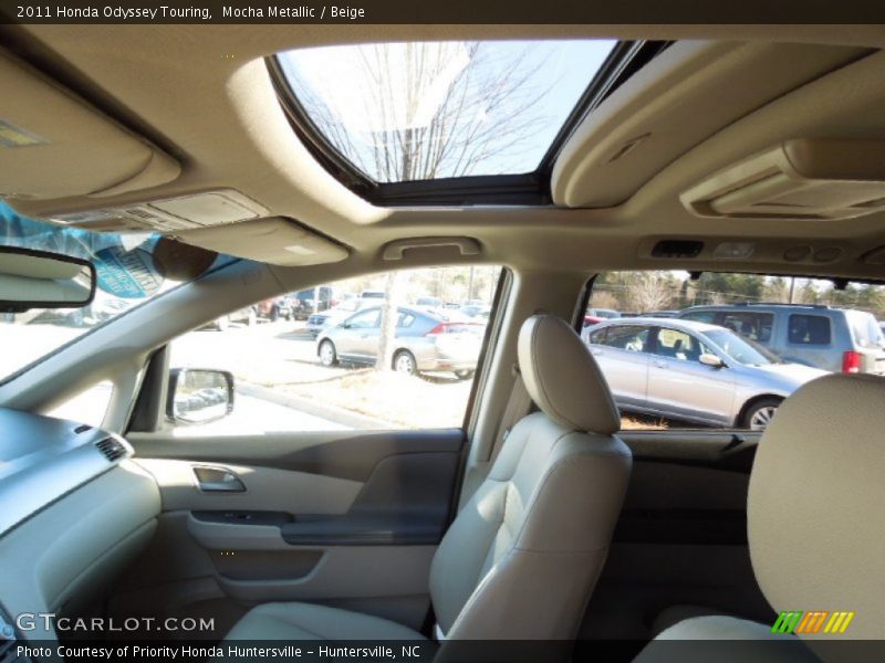 Mocha Metallic / Beige 2011 Honda Odyssey Touring