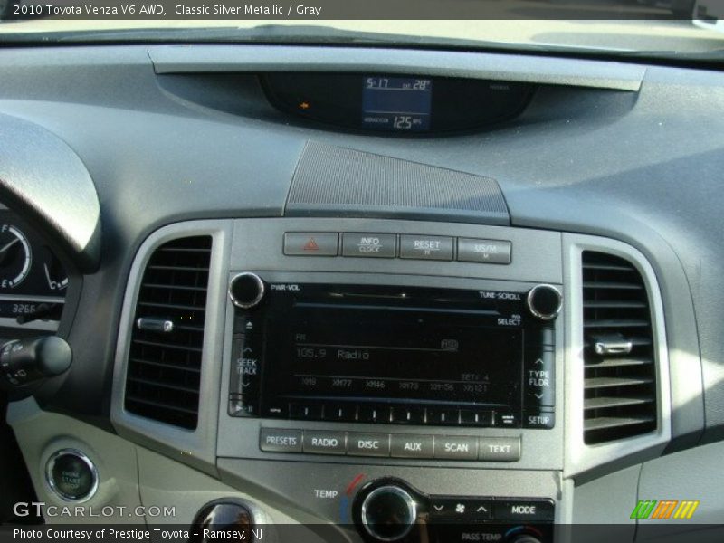 Classic Silver Metallic / Gray 2010 Toyota Venza V6 AWD