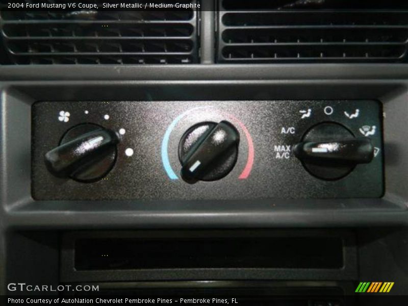 Controls of 2004 Mustang V6 Coupe