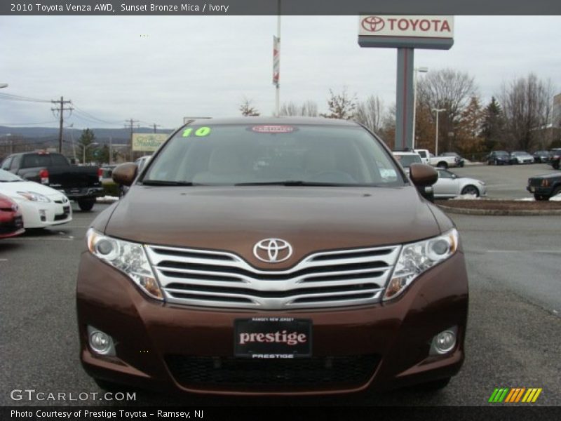 Sunset Bronze Mica / Ivory 2010 Toyota Venza AWD