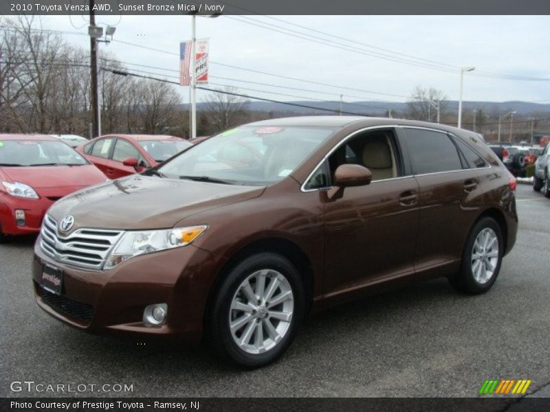 Sunset Bronze Mica / Ivory 2010 Toyota Venza AWD