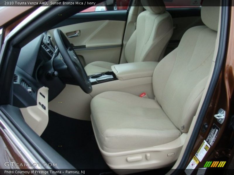 Sunset Bronze Mica / Ivory 2010 Toyota Venza AWD