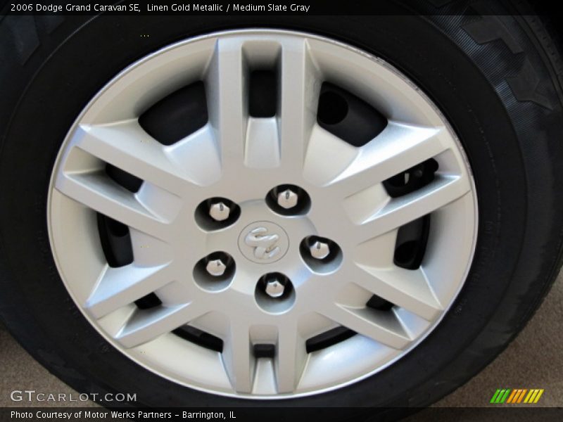 Linen Gold Metallic / Medium Slate Gray 2006 Dodge Grand Caravan SE