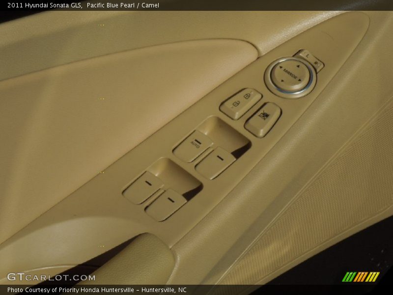 Pacific Blue Pearl / Camel 2011 Hyundai Sonata GLS