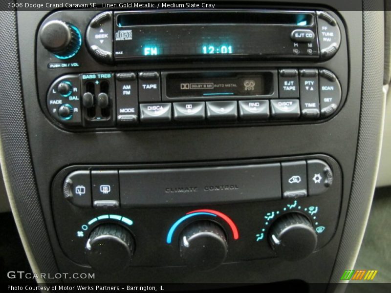 Linen Gold Metallic / Medium Slate Gray 2006 Dodge Grand Caravan SE