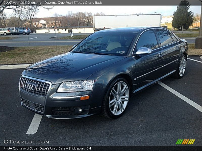 Front 3/4 View of 2007 S8 5.2 quattro