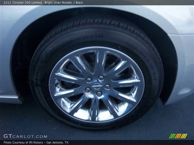 Bright Silver Metallic / Black 2012 Chrysler 300 Limited