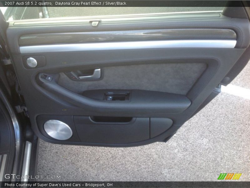 Door Panel of 2007 S8 5.2 quattro