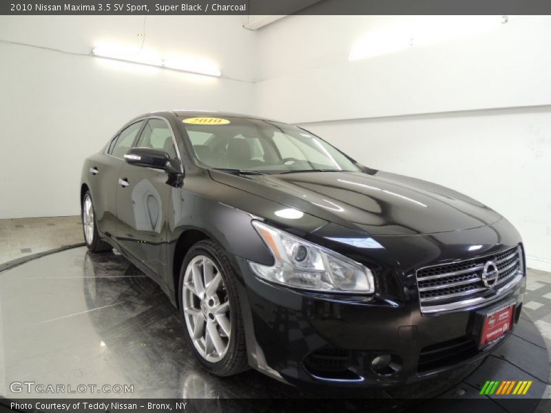 Super Black / Charcoal 2010 Nissan Maxima 3.5 SV Sport