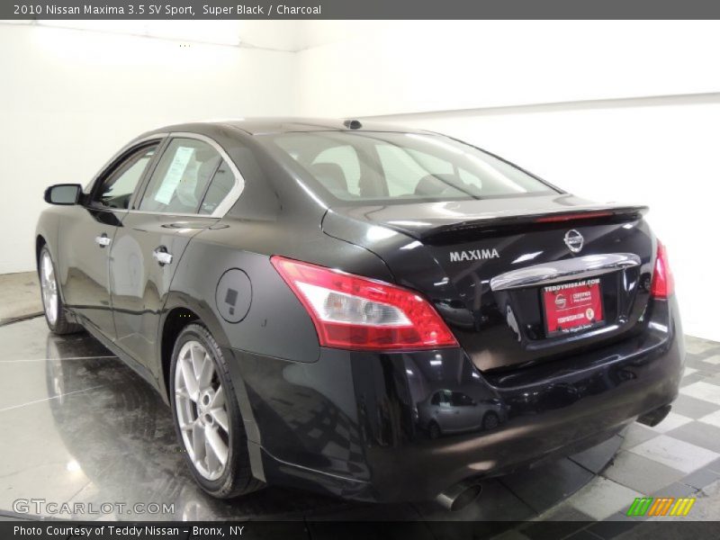Super Black / Charcoal 2010 Nissan Maxima 3.5 SV Sport