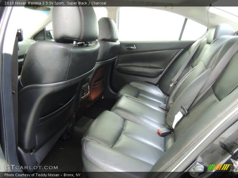 Super Black / Charcoal 2010 Nissan Maxima 3.5 SV Sport