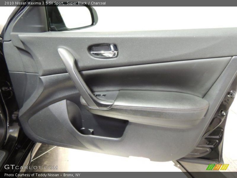 Super Black / Charcoal 2010 Nissan Maxima 3.5 SV Sport