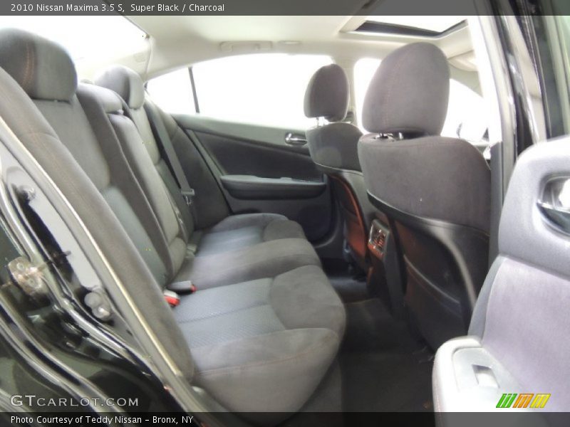 Super Black / Charcoal 2010 Nissan Maxima 3.5 S