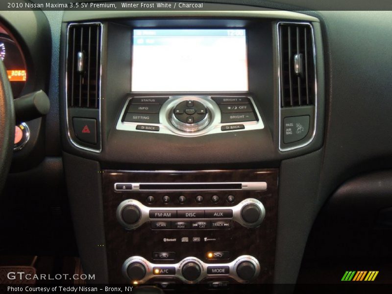 Winter Frost White / Charcoal 2010 Nissan Maxima 3.5 SV Premium