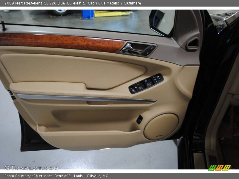 Capri Blue Metallic / Cashmere 2009 Mercedes-Benz GL 320 BlueTEC 4Matic