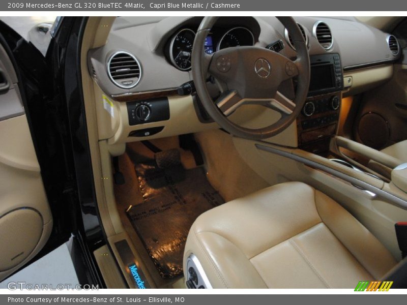 Capri Blue Metallic / Cashmere 2009 Mercedes-Benz GL 320 BlueTEC 4Matic