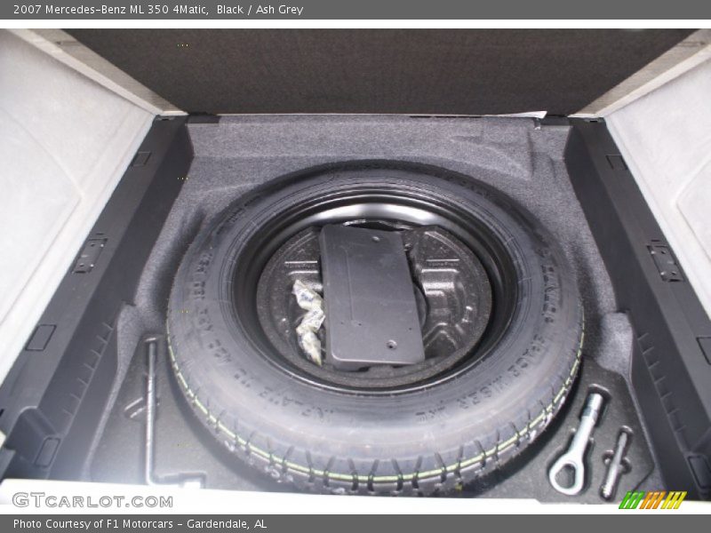 Tool Kit of 2007 ML 350 4Matic