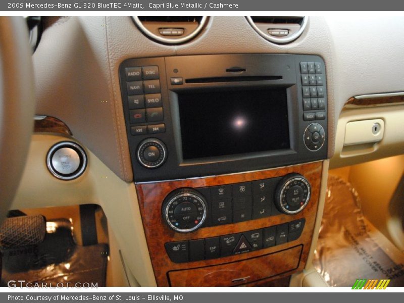 Capri Blue Metallic / Cashmere 2009 Mercedes-Benz GL 320 BlueTEC 4Matic