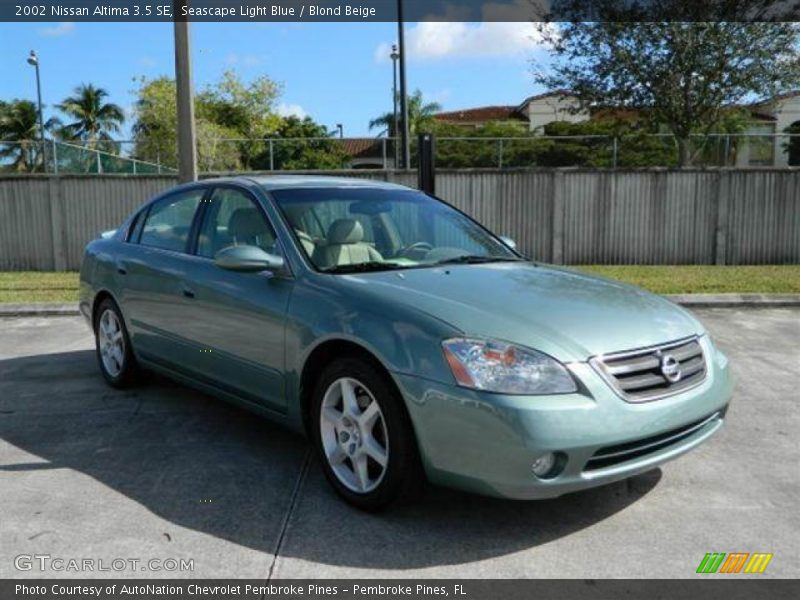 Seascape Light Blue / Blond Beige 2002 Nissan Altima 3.5 SE