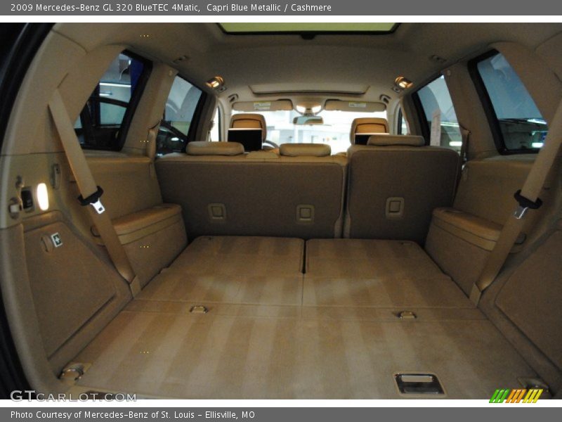 Capri Blue Metallic / Cashmere 2009 Mercedes-Benz GL 320 BlueTEC 4Matic
