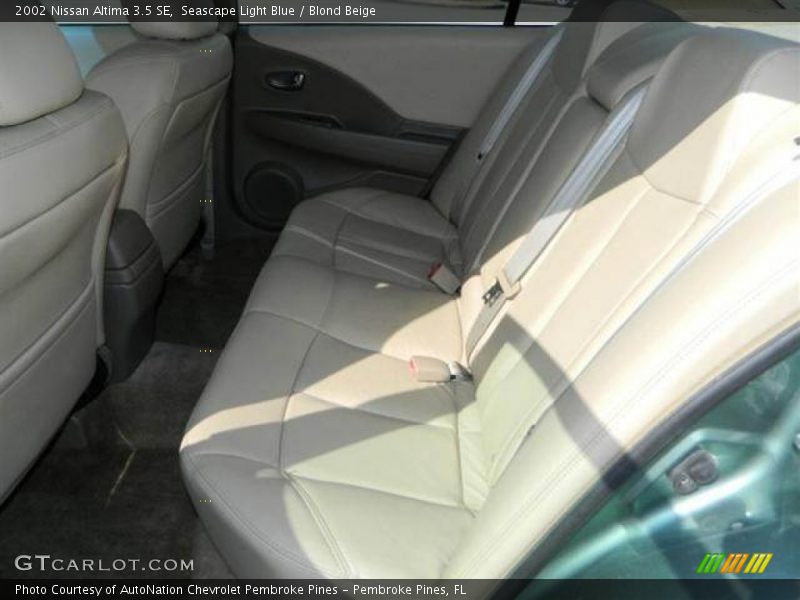 Seascape Light Blue / Blond Beige 2002 Nissan Altima 3.5 SE