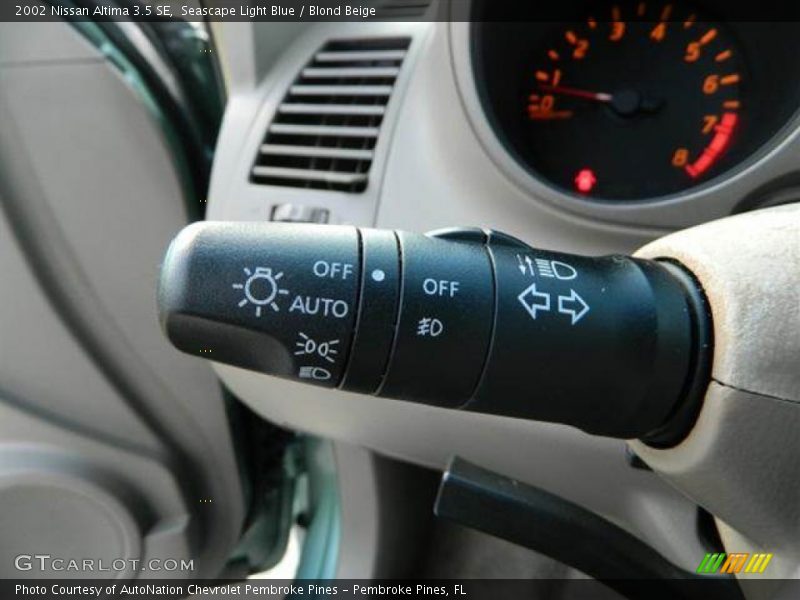 Seascape Light Blue / Blond Beige 2002 Nissan Altima 3.5 SE