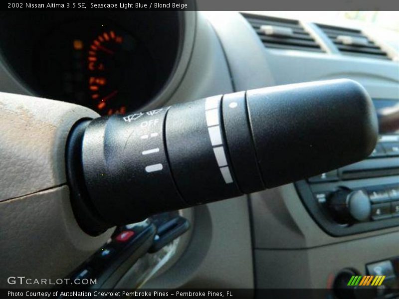 Seascape Light Blue / Blond Beige 2002 Nissan Altima 3.5 SE