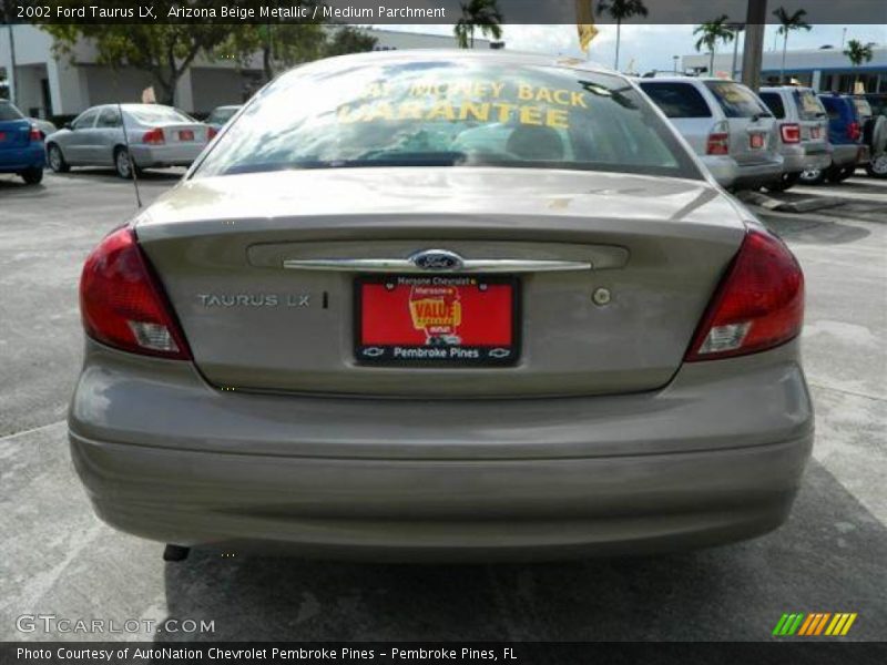 Arizona Beige Metallic / Medium Parchment 2002 Ford Taurus LX