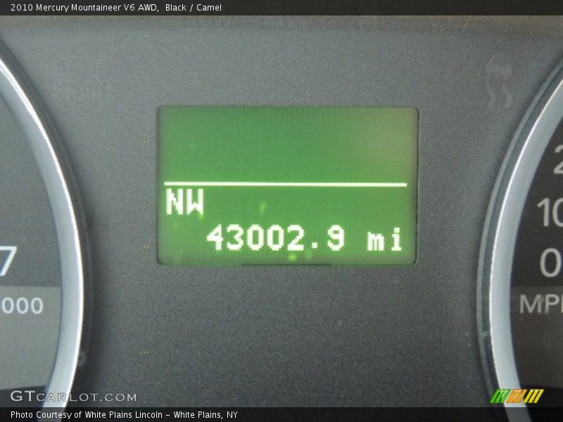 Black / Camel 2010 Mercury Mountaineer V6 AWD