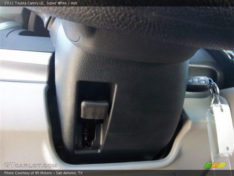 Super White / Ash 2012 Toyota Camry LE