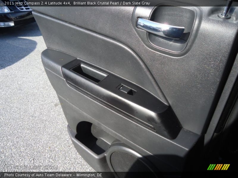 Brilliant Black Crystal Pearl / Dark Slate Gray 2011 Jeep Compass 2.4 Latitude 4x4