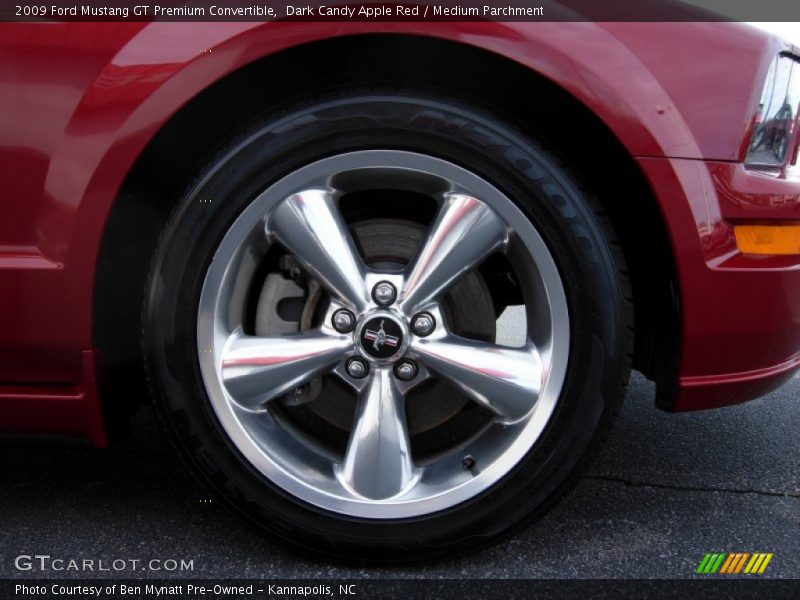 Dark Candy Apple Red / Medium Parchment 2009 Ford Mustang GT Premium Convertible