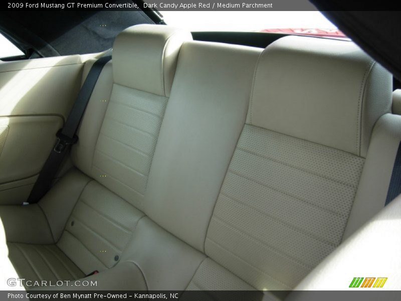 Dark Candy Apple Red / Medium Parchment 2009 Ford Mustang GT Premium Convertible