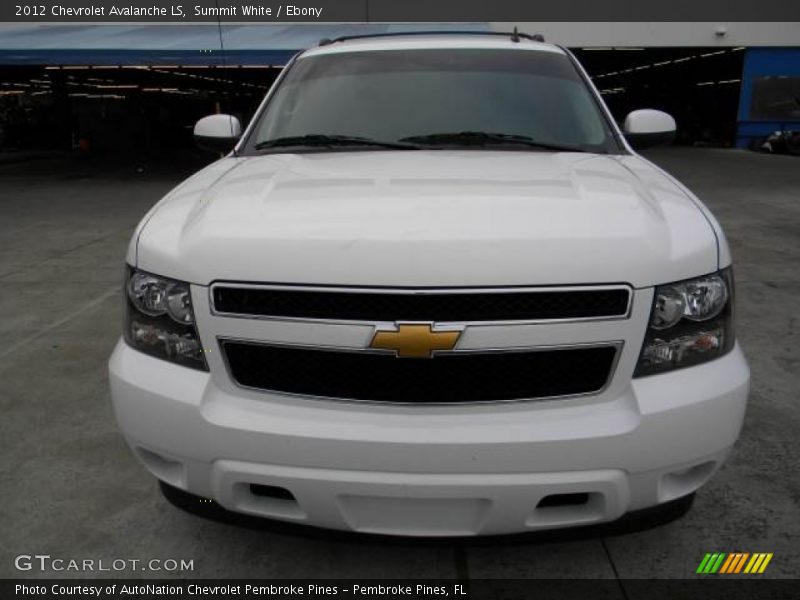 Summit White / Ebony 2012 Chevrolet Avalanche LS