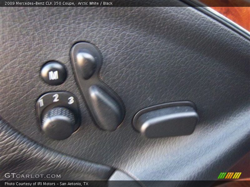 Arctic White / Black 2009 Mercedes-Benz CLK 350 Coupe