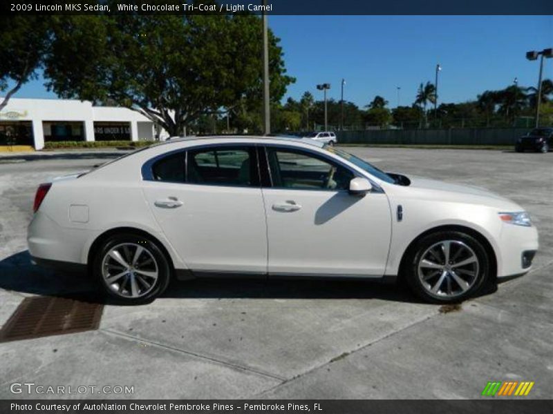  2009 MKS Sedan White Chocolate Tri-Coat