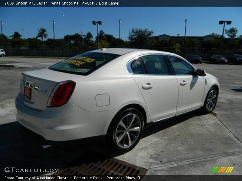 White Chocolate Tri-Coat / Light Camel 2009 Lincoln MKS Sedan