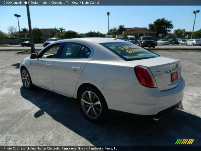 White Chocolate Tri-Coat / Light Camel 2009 Lincoln MKS Sedan