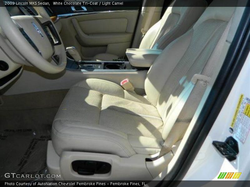 White Chocolate Tri-Coat / Light Camel 2009 Lincoln MKS Sedan