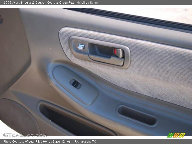 Cypress Green Pearl Metallic / Beige 1996 Acura Integra LS Coupe