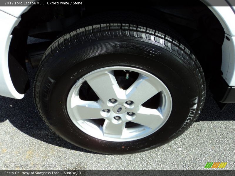 Oxford White / Stone 2012 Ford Escape XLT