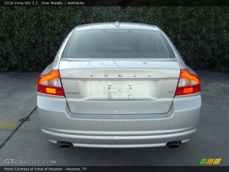 Silver Metallic / Anthracite 2010 Volvo S80 3.2