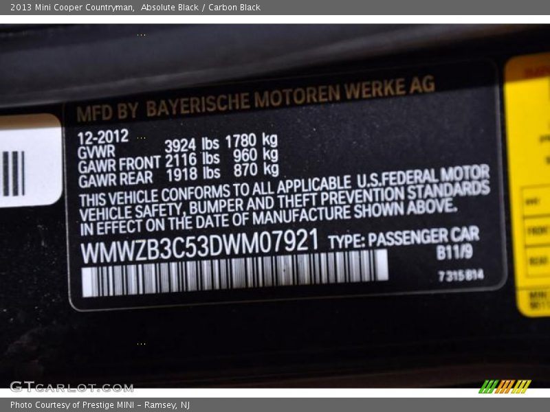 Absolute Black / Carbon Black 2013 Mini Cooper Countryman