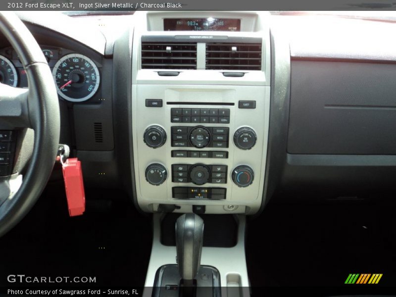Ingot Silver Metallic / Charcoal Black 2012 Ford Escape XLT