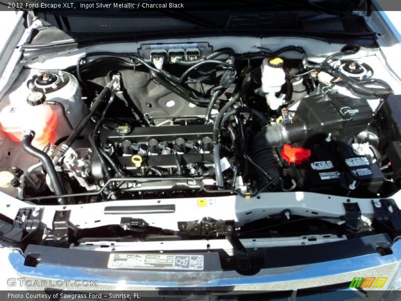 Ingot Silver Metallic / Charcoal Black 2012 Ford Escape XLT