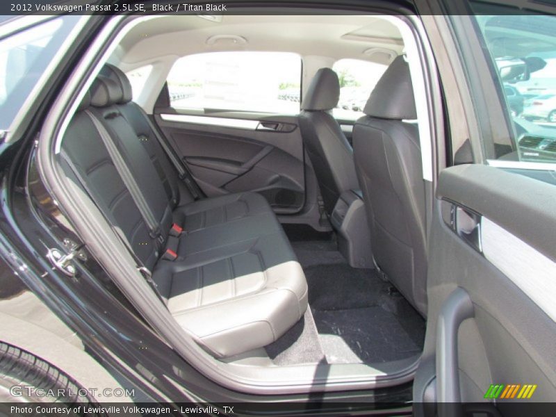 Black / Titan Black 2012 Volkswagen Passat 2.5L SE