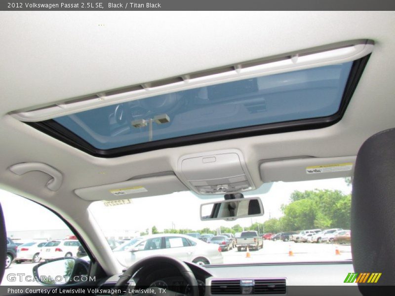 Black / Titan Black 2012 Volkswagen Passat 2.5L SE